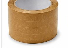 Rolo de fita gomada de papel kraft reforçada com fios de nylon